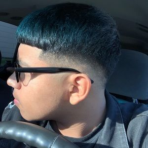 Meet your Posher, Emilio